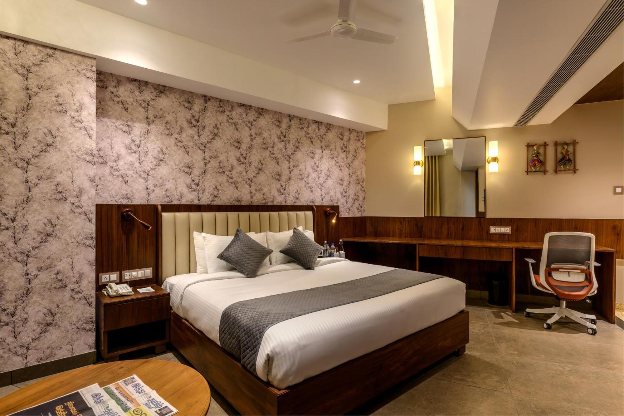 Sundex Hotel Thanjavur Exterior photo
